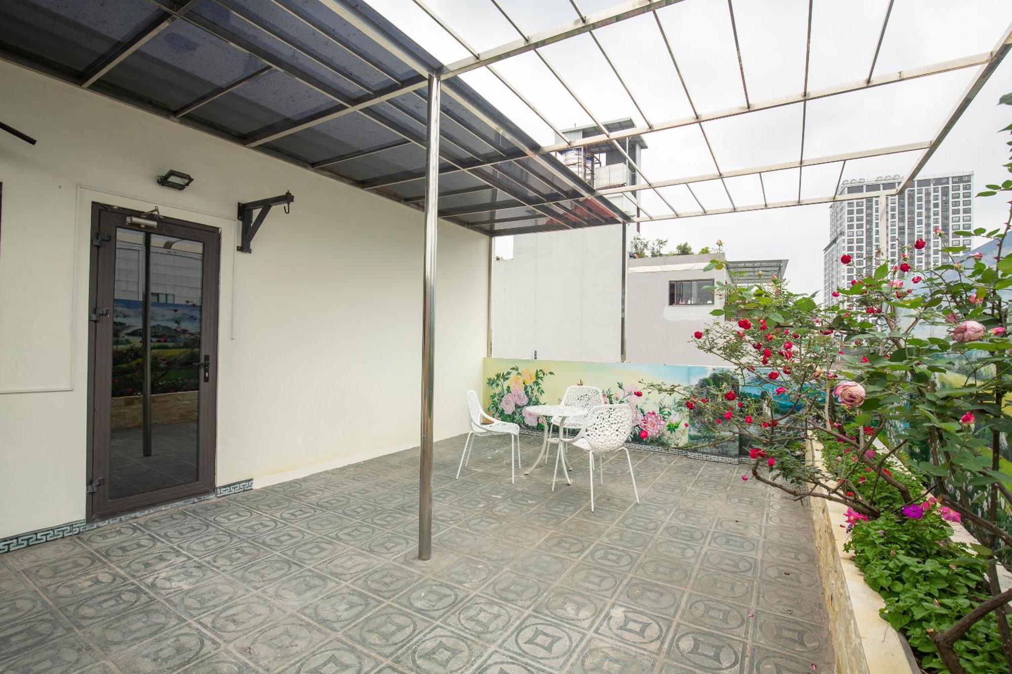 Sumitomo 8 Apartment - Alley 21 Linh Lang Hanoi Eksteriør billede
